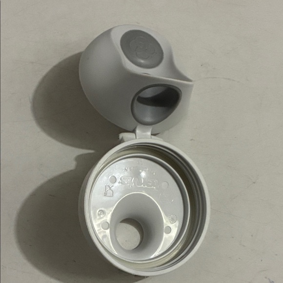 'I ♥ Teaching' Tervis 24oz. Water Bottle with Gray Lid - Picture 6 of 7